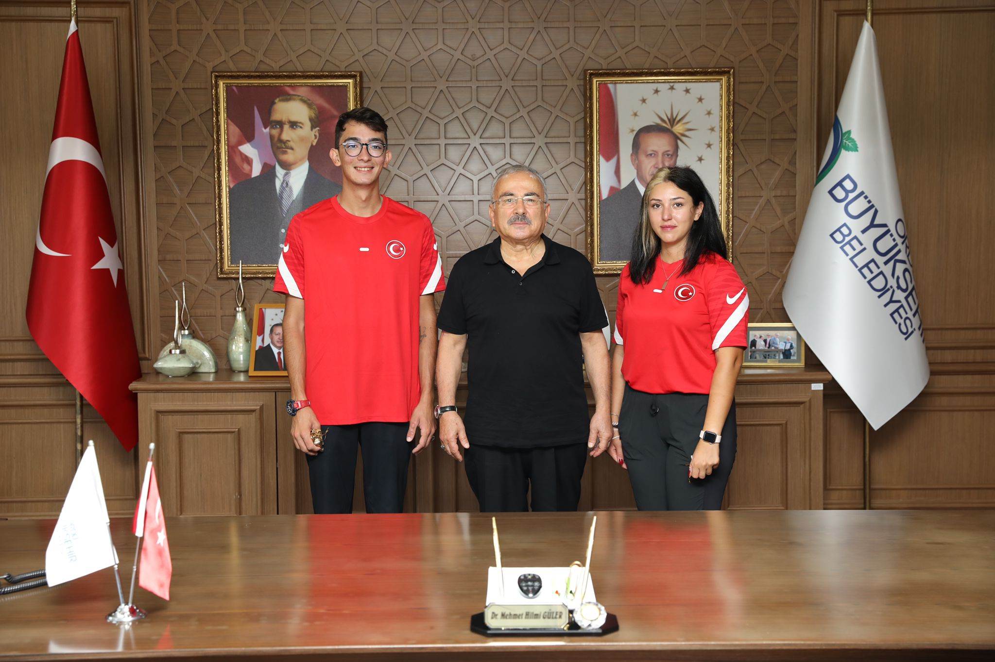 BAŞKAN GÜLER TÜRKİYE’NİN GURURLARINI AĞIRLADI